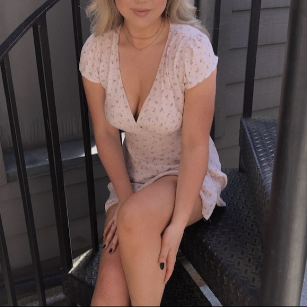 BRANDY MELVILLE PINK WRAP DRESS